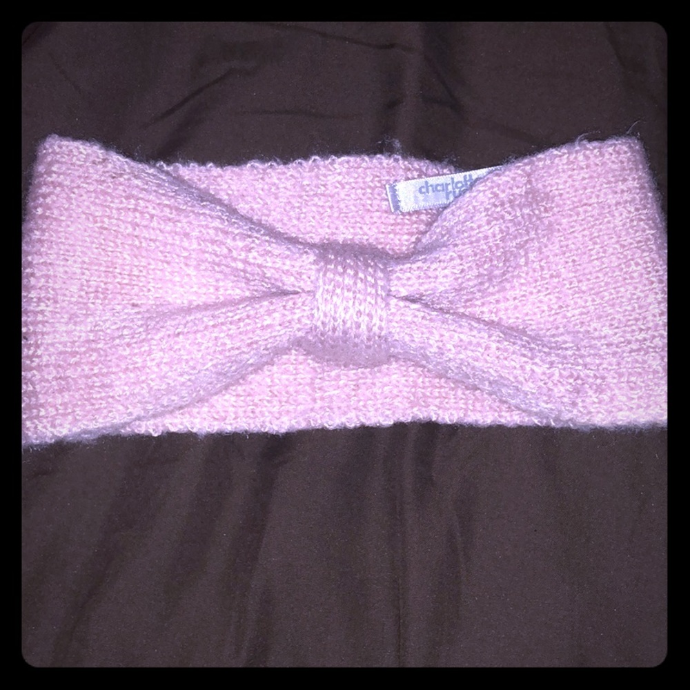 head band.